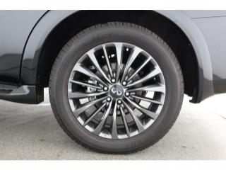 2024 INFINITI QX80
