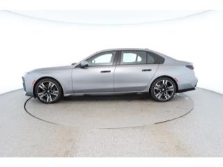 2023 BMW i7