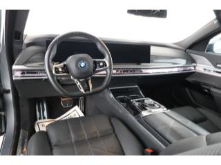 2023 BMW i7