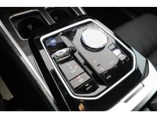 2023 BMW i7