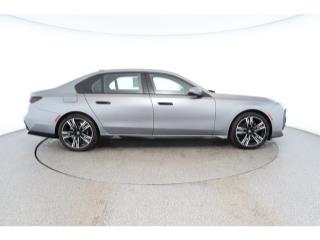2023 BMW i7