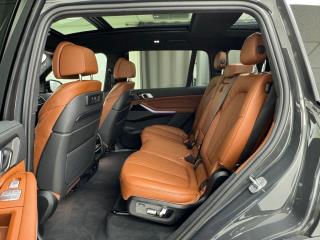 2022 BMW X7