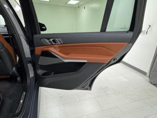 2022 BMW X7