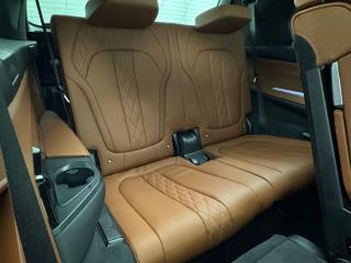 2022 BMW X7