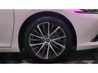 2024 Lexus ES