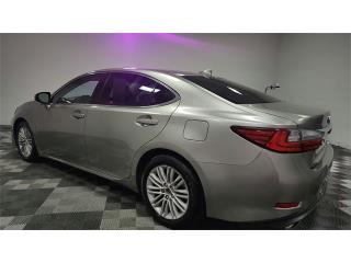 2016 Lexus ES