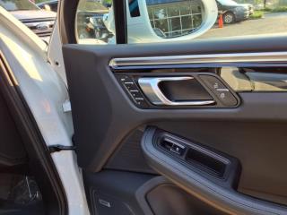 2022 Porsche Macan