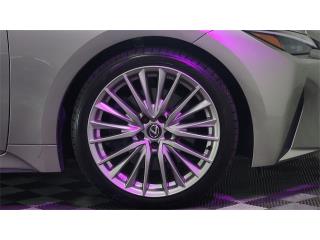 2023 Lexus IS