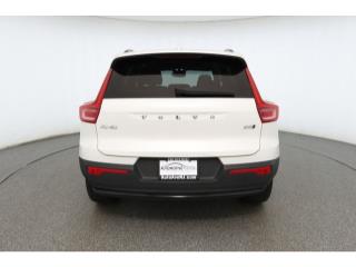 2023 Volvo XC40