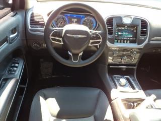 2022 Chrysler 300