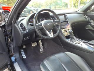 2017 INFINITI Q60