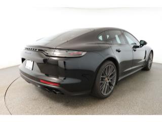 2022 Porsche Panamera
