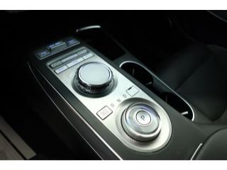 2024 Genesis GV70