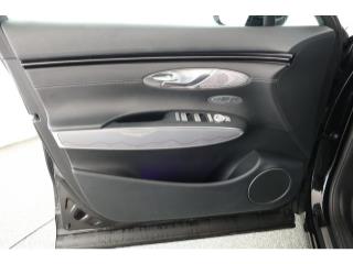 2024 Genesis GV70