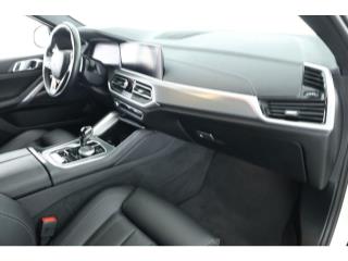 2022 BMW X6