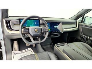 2023 Rivian R1S